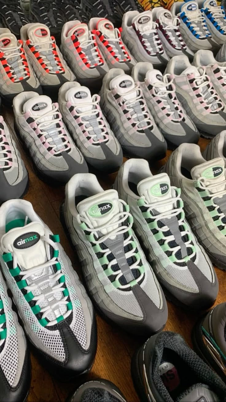 Nike 95/97/ x Supreme