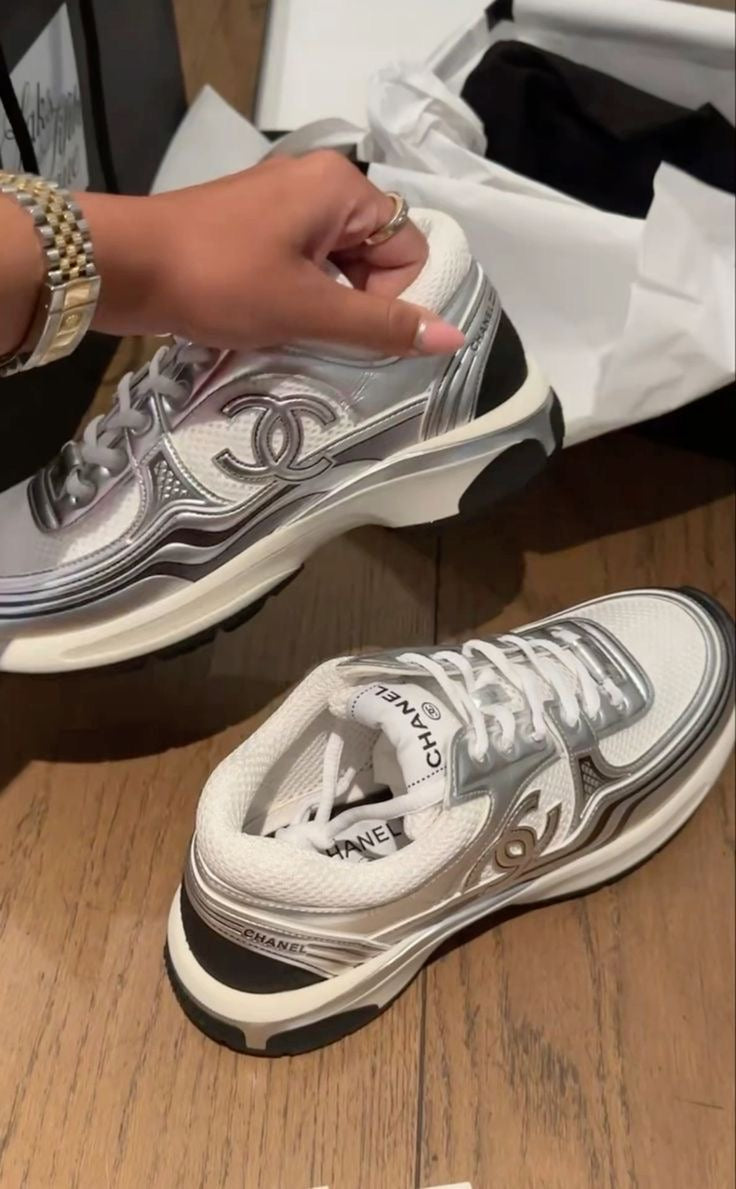 Chanel - Sneakers