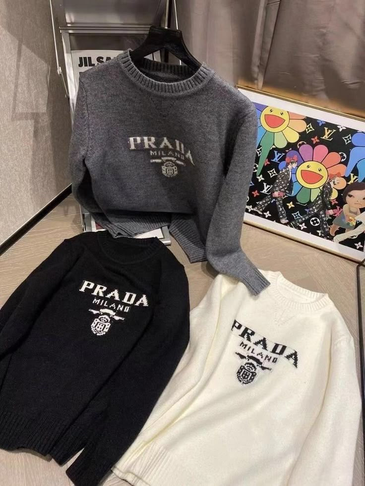 Prada - Pulls