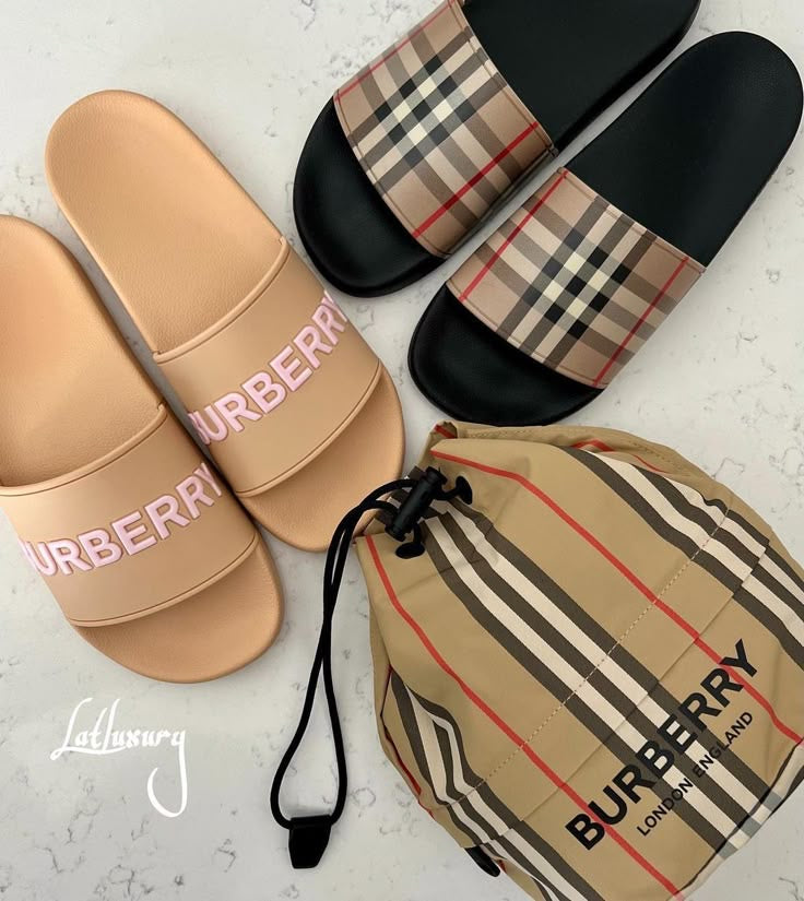 Burberry - Claquettes