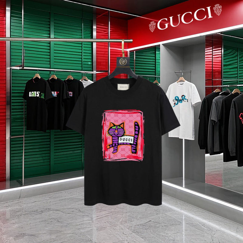 Gucci - T-shirt avec un design coloré et logo Gucci - Noir