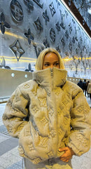 Louis Vuitton - Doudoune Monogramme LV Grise