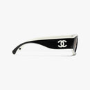 Chanel - Lunettes de soleil de Chat Noir & Blanc