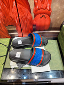 Gucci - Sandale Gucci Bleu Électrique avec Bandes Colorés Rouge/Vert