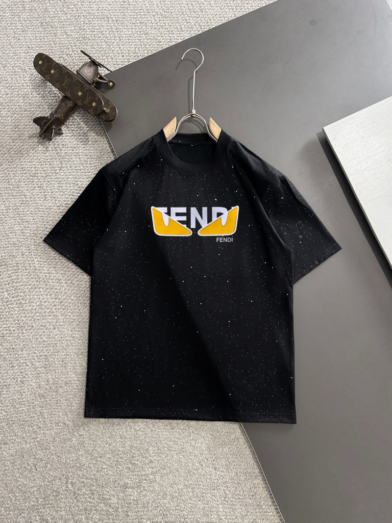 Fendi - T-shirt avec logo Fendi en blanc et jaune, avec motif de points - Noir