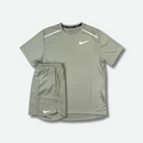 Ensemble Running Gris
