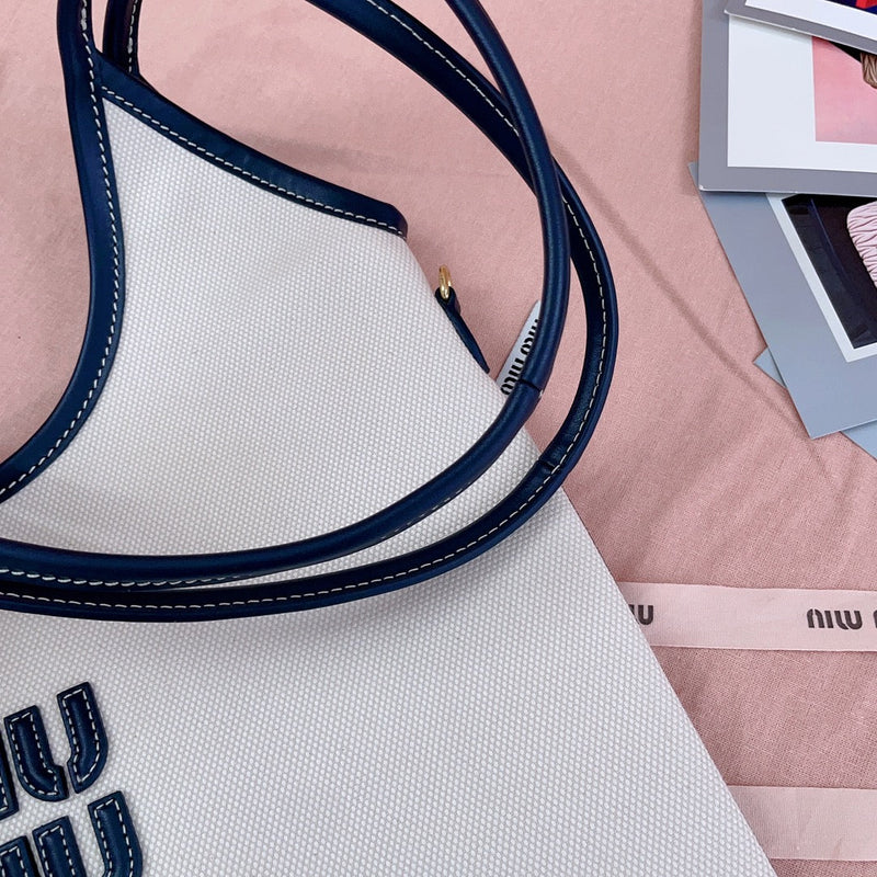 Miumiu - Leather Bag Blanc