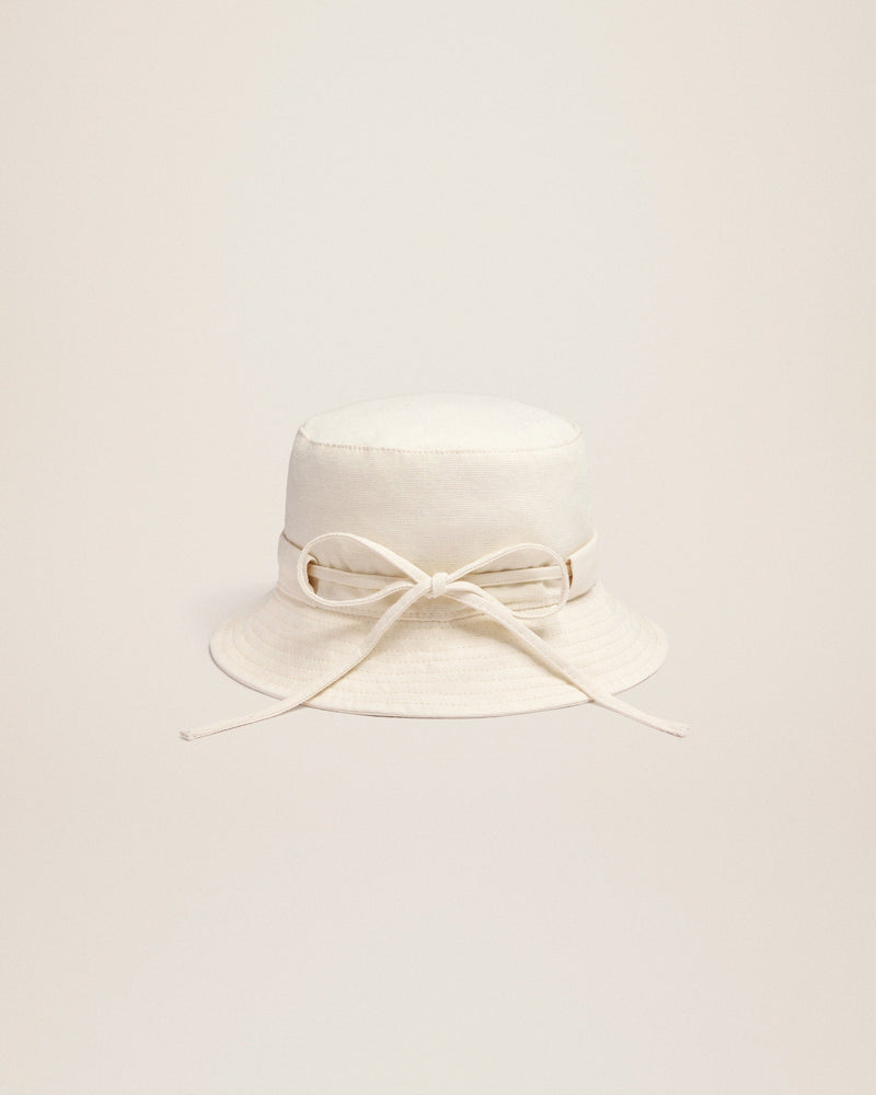 Le bob Gadjo Blanc cassé