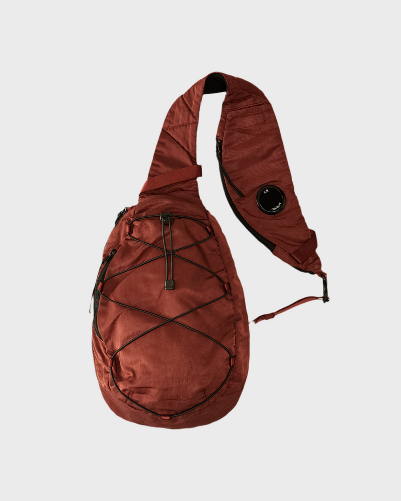 C.P Company - Sac à bandoulière Signature Bordeaux