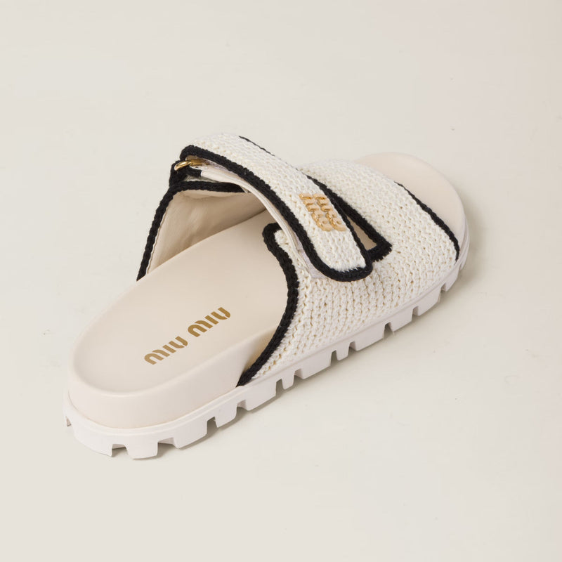 Miu Miu - Mules en crochet Ivoire / Noir