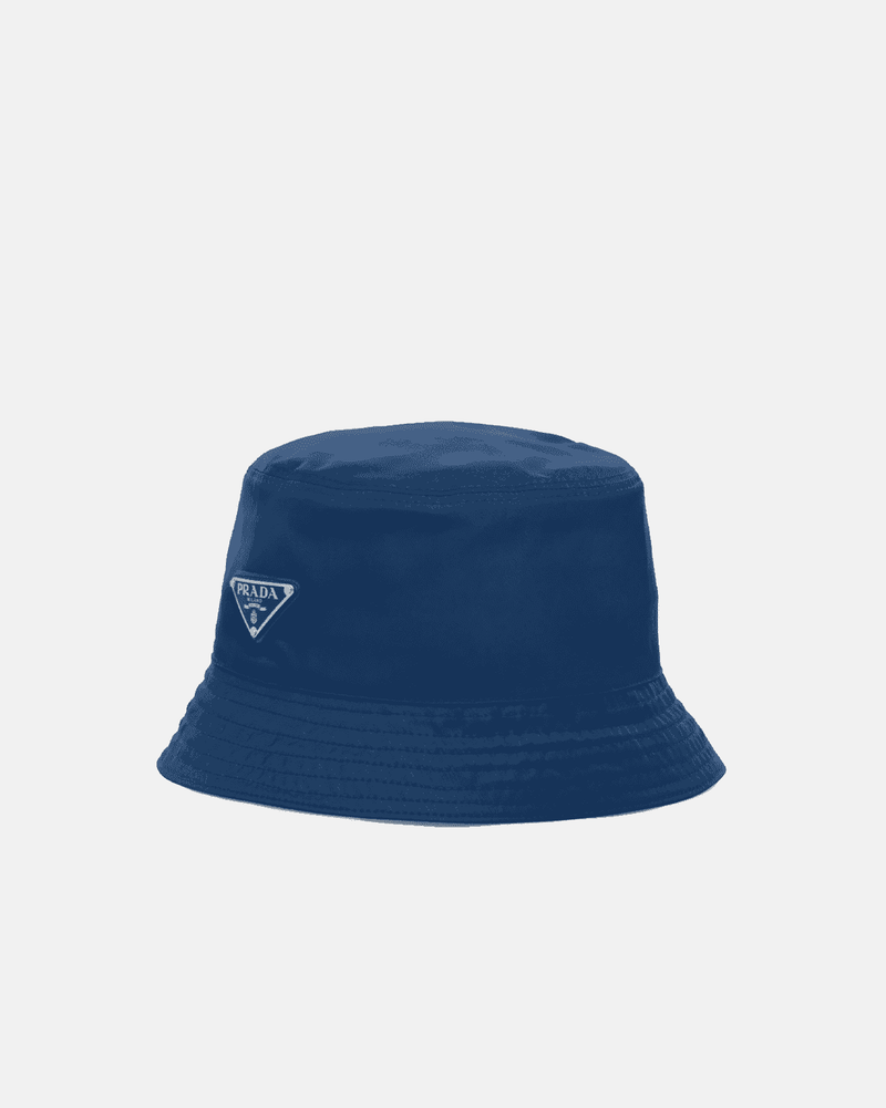 Prada - Bob avec plaque PRADA (7 coloris)