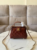 Chanel - Sac à bandoulière 18cm Rouge/Noir