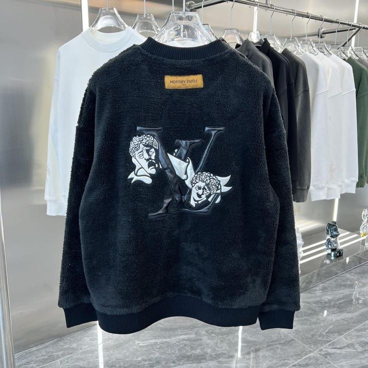 Louis Vuitton - Pull en laine avec logo brodé LV Noir