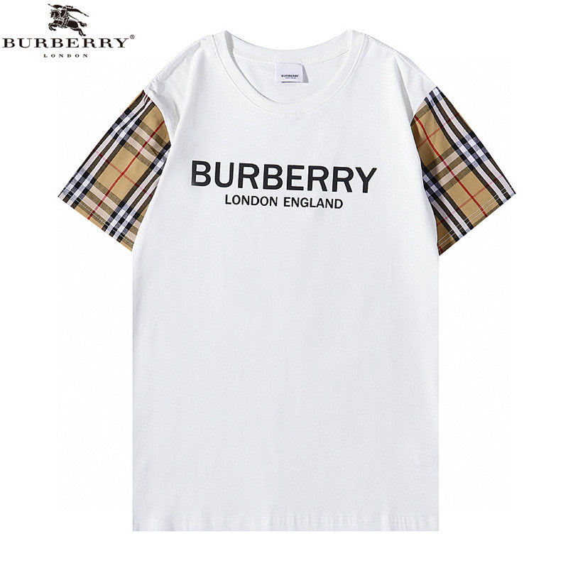 Burberry - T-shirt Burberry avec manches en tartan et inscription "Burberry London England" - Blanc