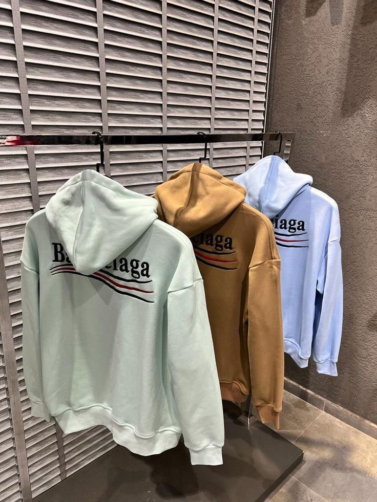 Balenciaga - Sweat à capuche en coton logo Balenciaga Vert Pastel / Marron Clair / Bleu Pastel