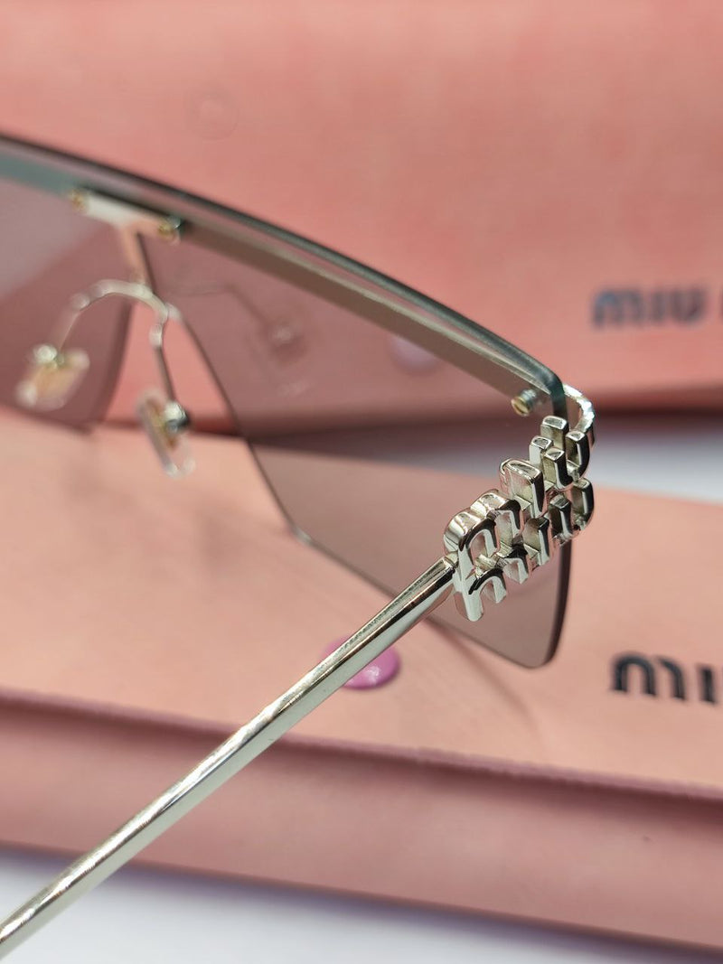 Lunette Miumiu en Gris