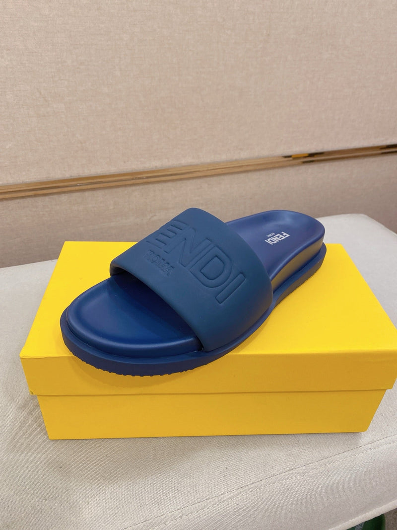 Fendi - Claquettes Fendi Roma Classique Bleu Marine