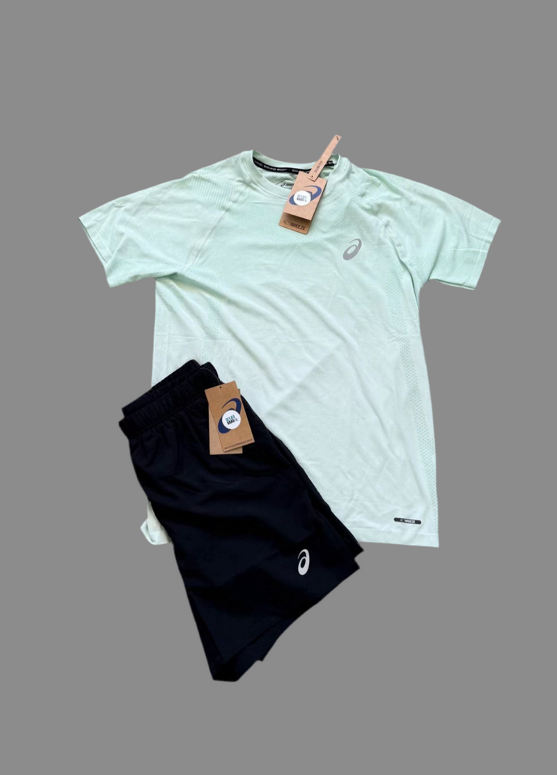 Ensemble Short/Tee-Shirt Asics