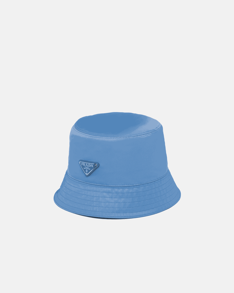 Prada - Bob avec plaque PRADA (7 coloris)