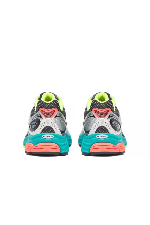 SAUCONY PROGRID OMNI 9 SILVER MUTANT