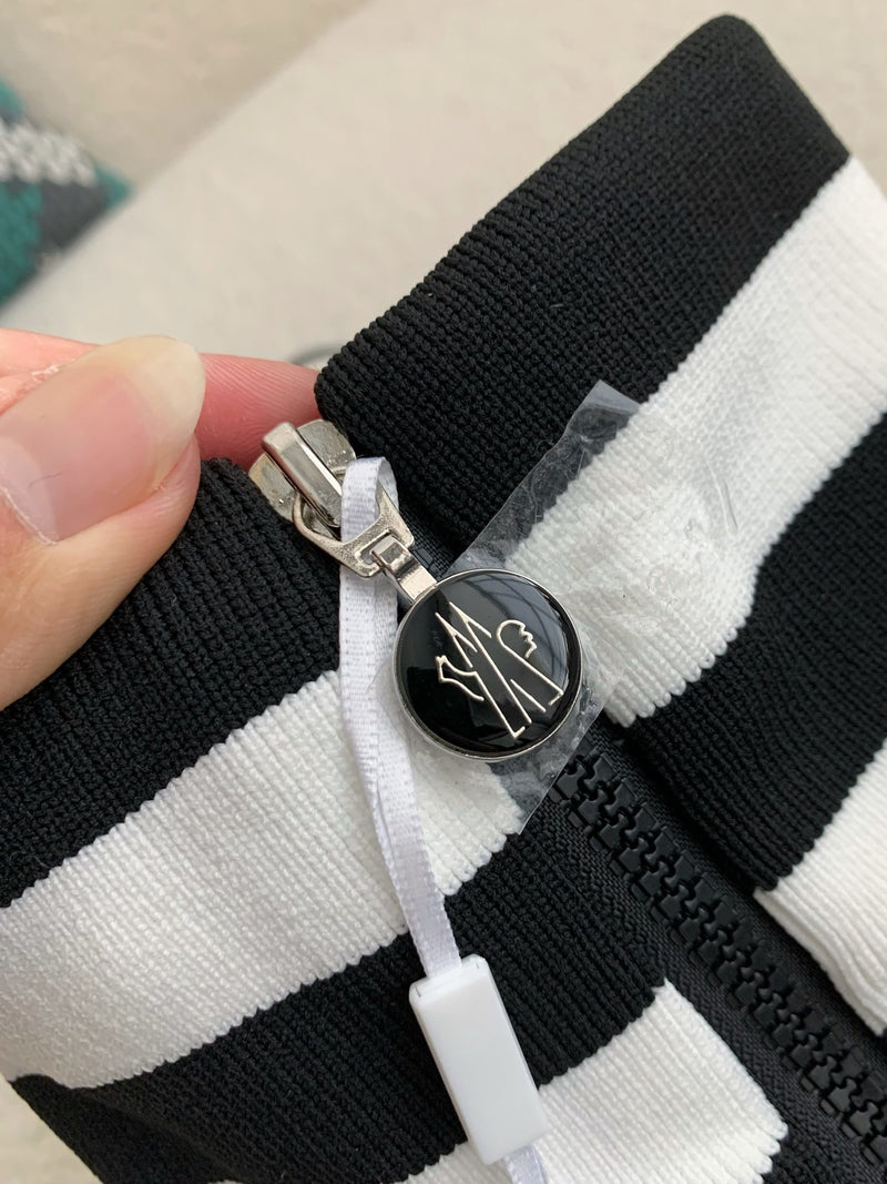 Moncler - Veste à col roulée (2 coloris) F