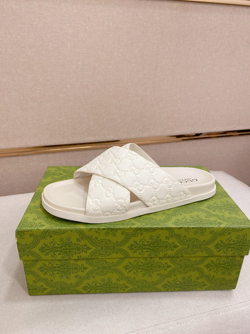 Gucci - Mules en Daim GG Blanc II