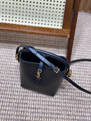 YSL - Sac seau Le 37 Small en cuir