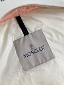 Moncler - Doudoune ABBAYE brodé ‘MONCLER’ Rose Clair F