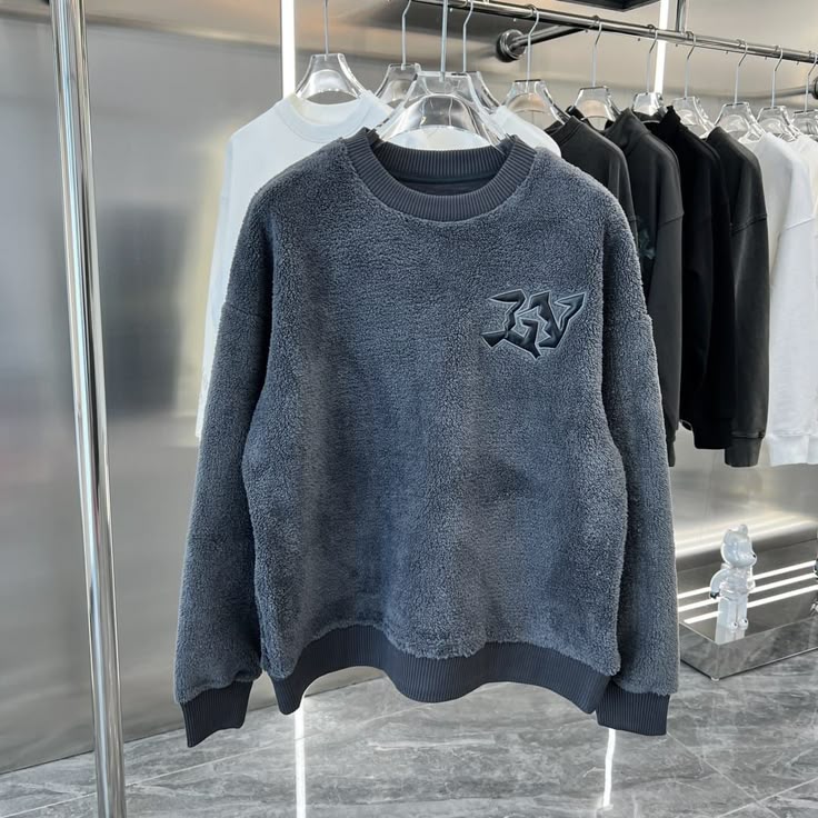 Louis Vuitton - Pull en laine avec logo brodé LV Gris Bleu