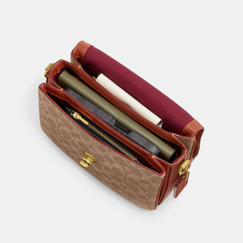 Cassie Crossbody 19 In Signature Canvas