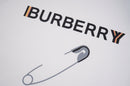 Burberry - T-shirt Burberry avec logo et épingle à nourrice - Blanc