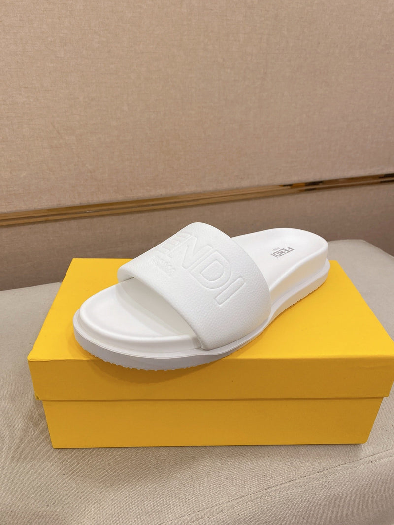 Fendi - Claquettes Fendi Roma Classique Blanc