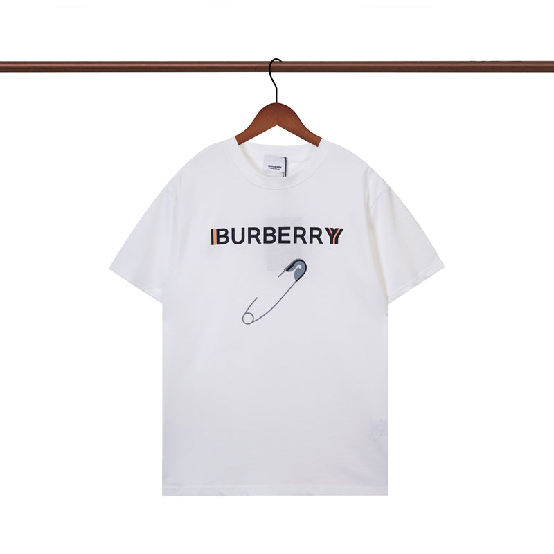 Burberry - T-shirt Burberry avec logo et épingle à nourrice - Blanc