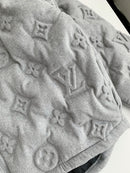 Louis Vuitton - Doudoune Monogramme LV Grise