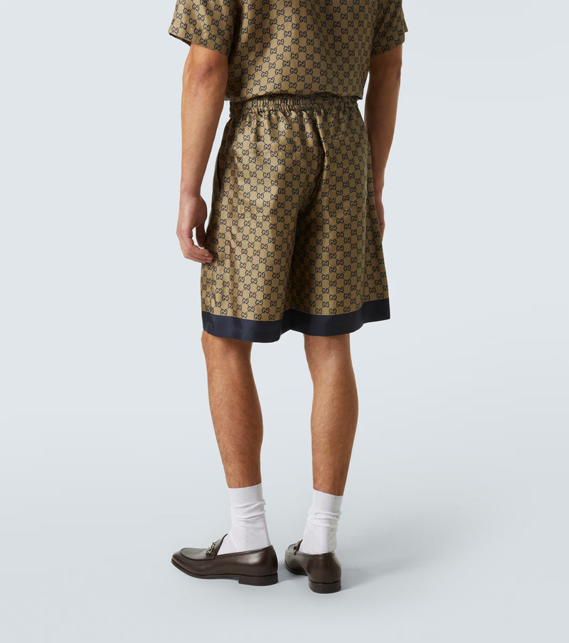 GUCCI - ENSEMBLE GG SHORT + CHEMISE imprimé en soie