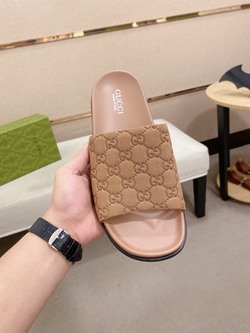 Gucci - Mules en Daim GG Beige