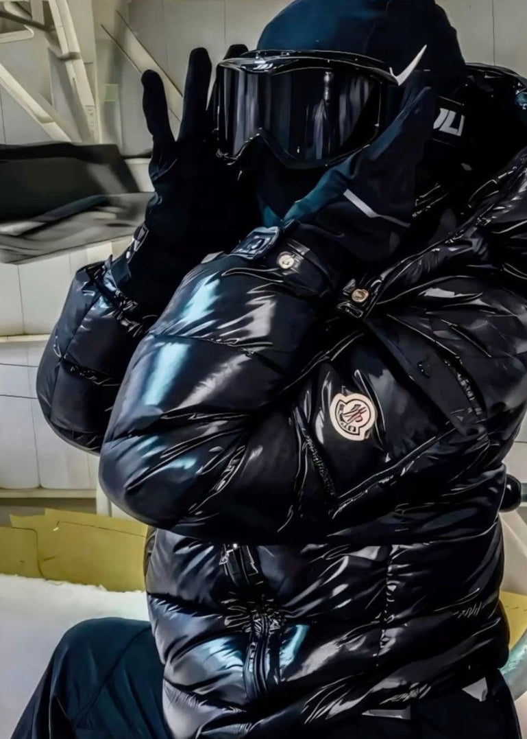 Moncler - Doudoune courte à capuche Moncler Maya Noir F