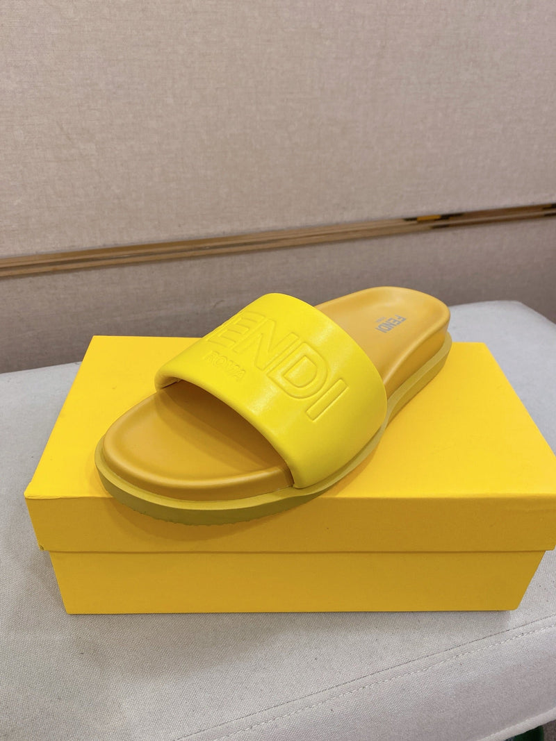 Fendi - Claquettes Fendi Roma Classique Jaune