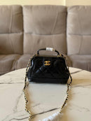 Chanel - Sac à bandoulière 18cm Rouge/Noir
