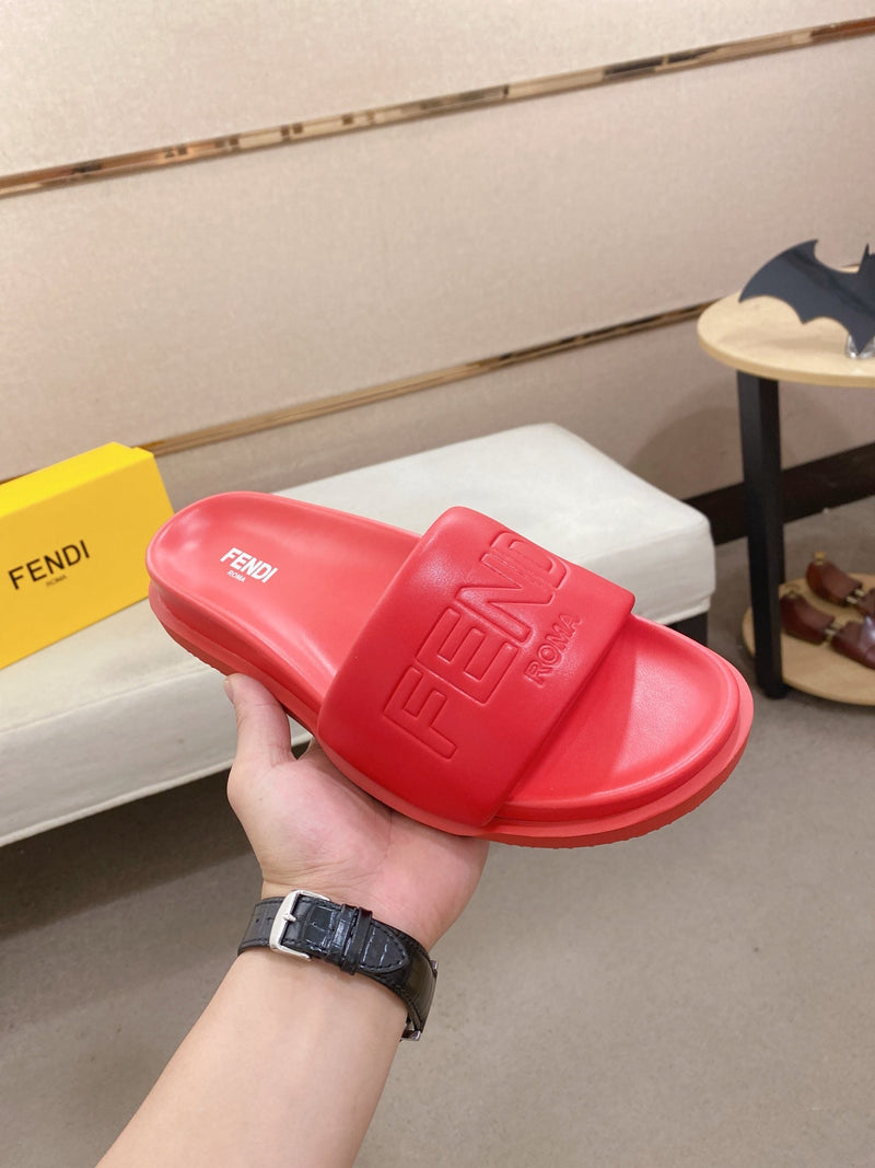 Fendi - Claquettes Fendi Roma Classique Rouge