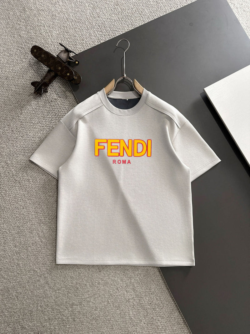 Fendi - T-shirt avec logo Fendi en orange - Gris Clair