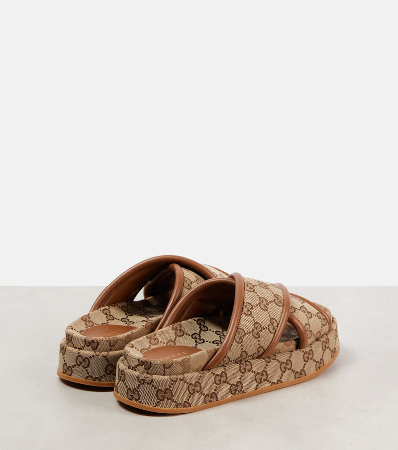 Gucci - Mules Clarice GG en toile Marron