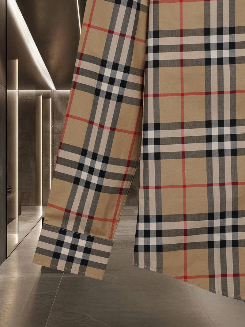 Burberry - Chemise Burberry à Carreaux Iconique Beige et Noir avec Détails Rouges