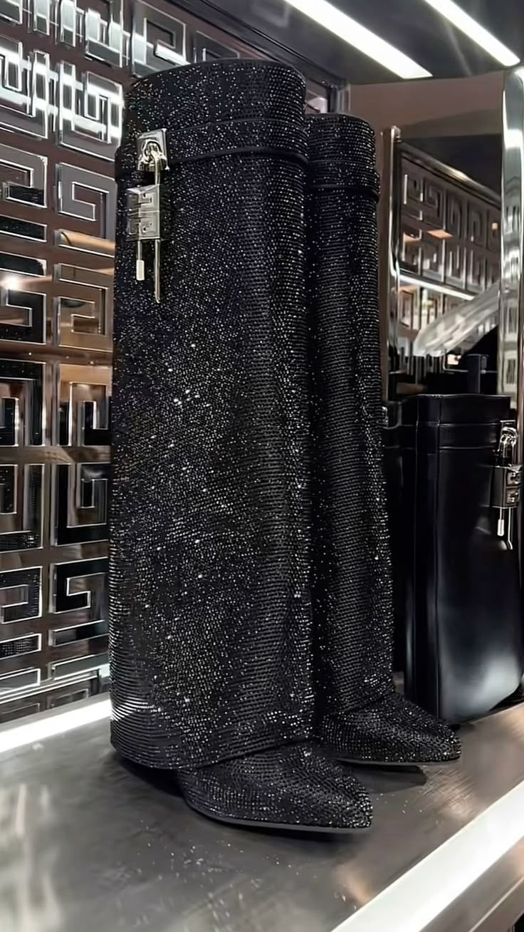 Givenchy - Bottes Shark Lock (7 coloris)