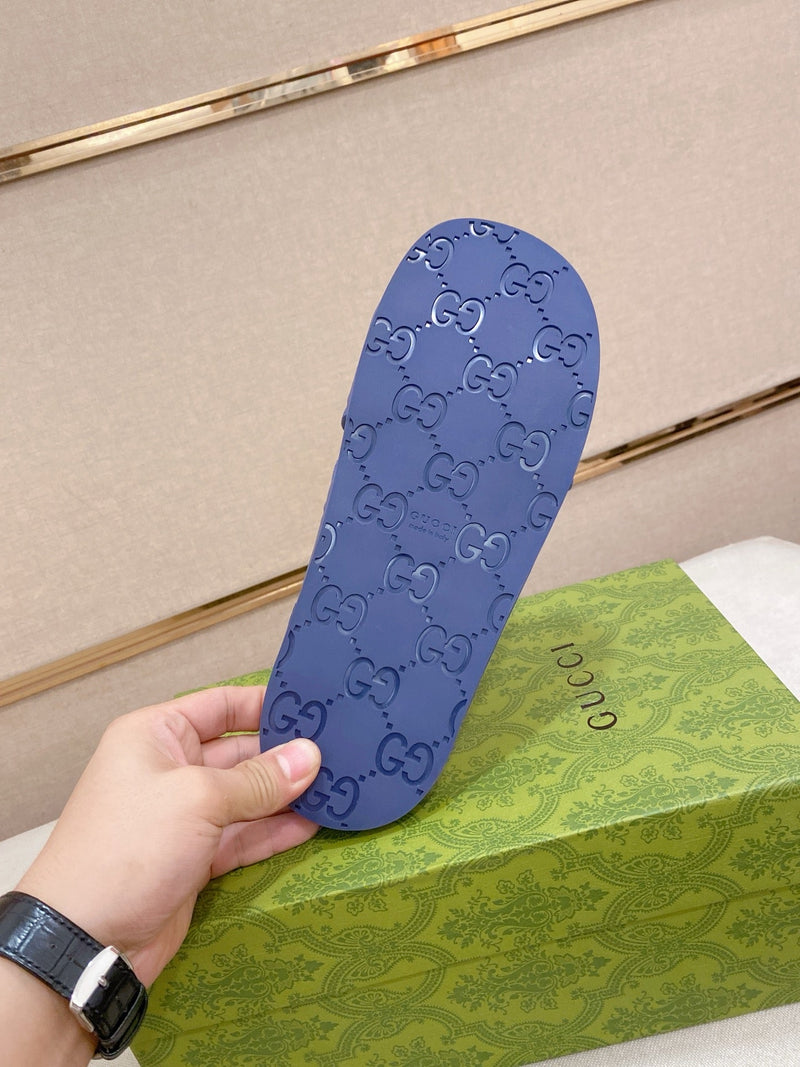 Gucci - Mules en Daim GG Bleu II