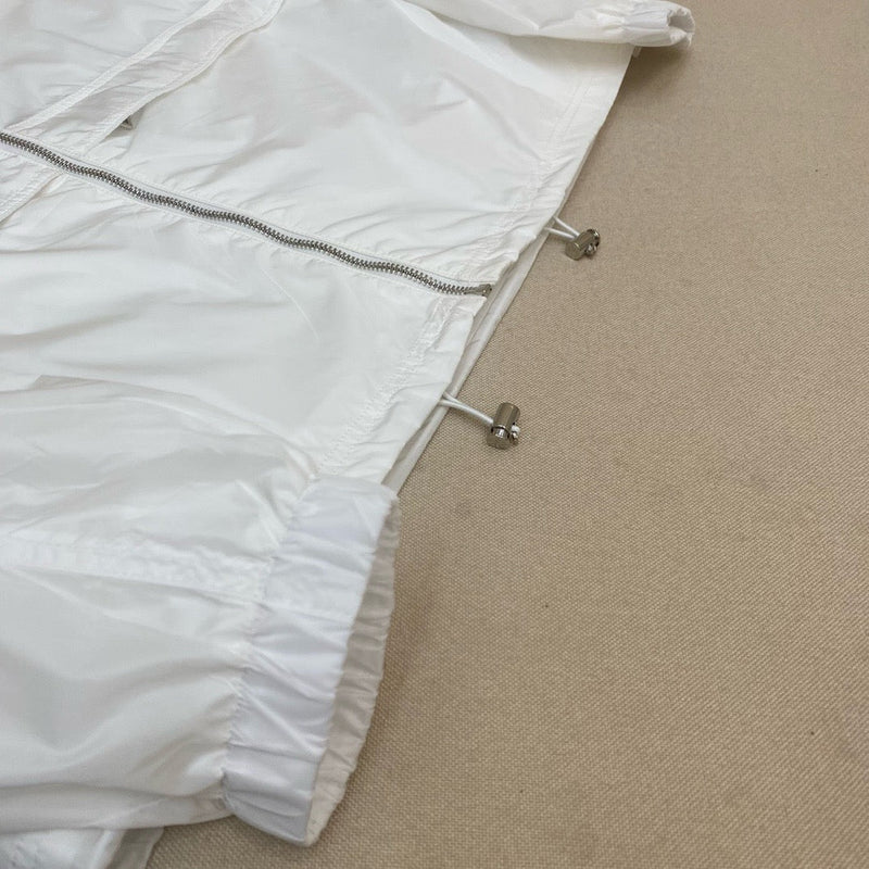 Prada - Coupe-vent en nylon avec plaque Prada Blanche