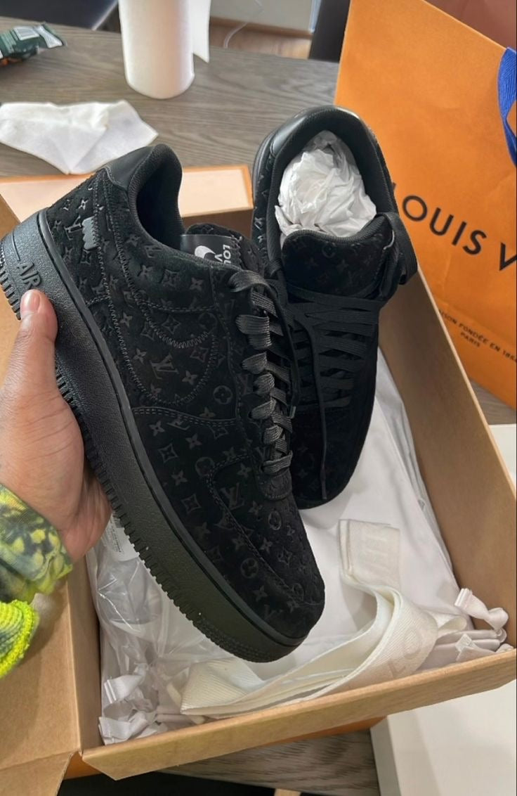 Louis Vuitton x Air Force 1 Low 'Triple Black'