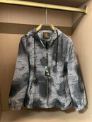 Louis Vuitton - Veste a capuche monogramme LV Gris Clair et Gris Foncée