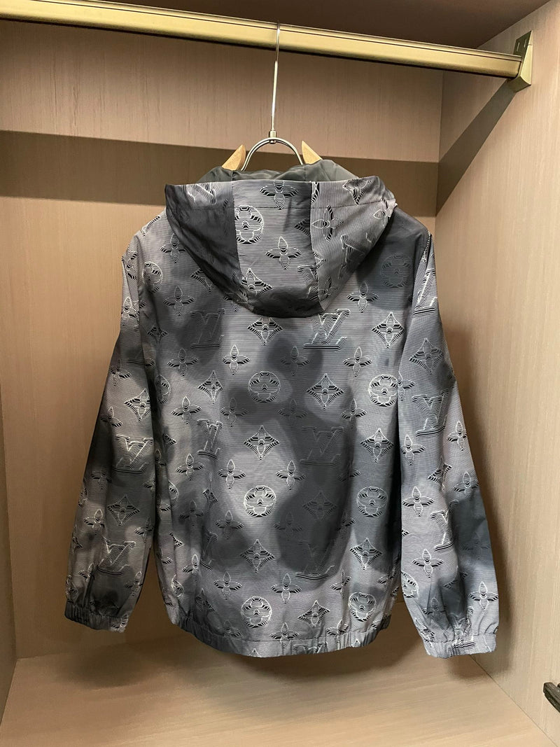 Louis Vuitton - Veste a capuche monogramme LV Gris Clair et Gris Foncée