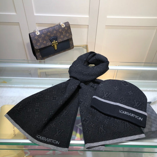 Louis Vuitton - Bonnet + écharpe LV Noir II